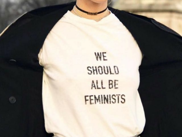 Come la t-shirt è diventata veicolo di messaggi politici nell’ultimo anno