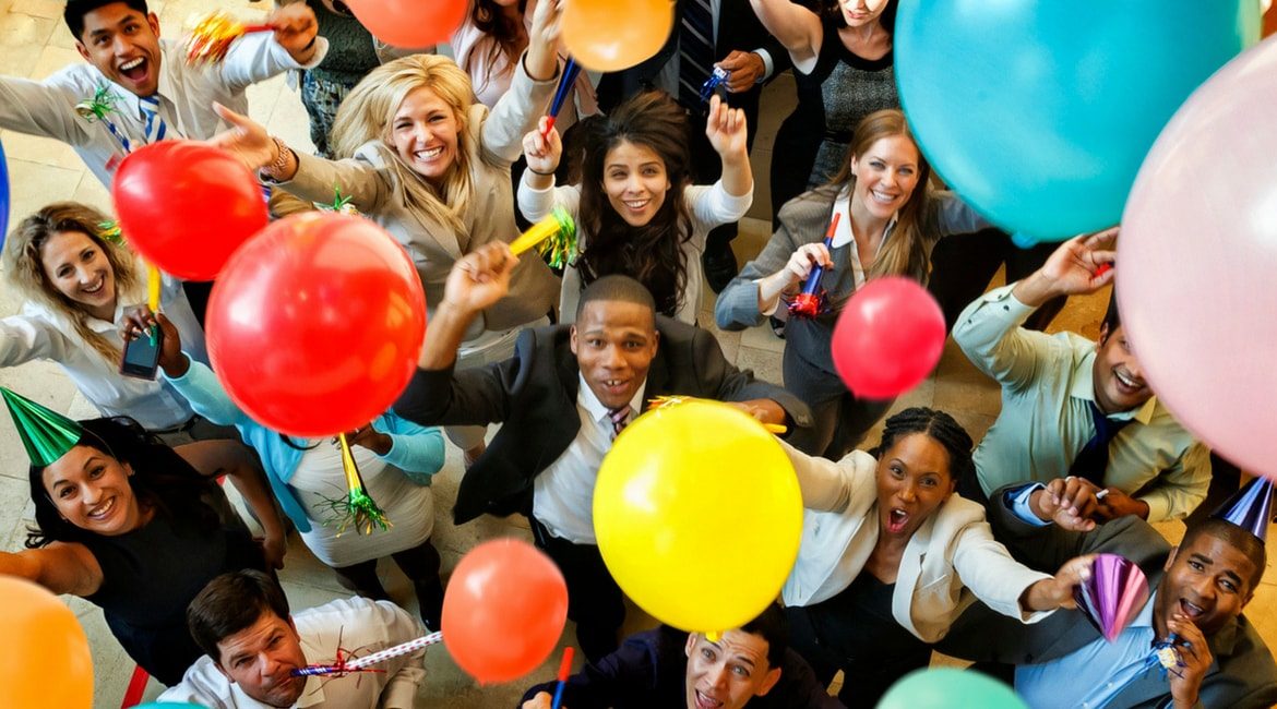 Palloncini personalizzati: perché è importanti averli a un party