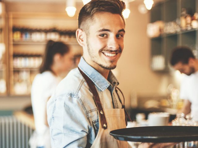 Questi ristoranti sono famosi anche per le divise del personale