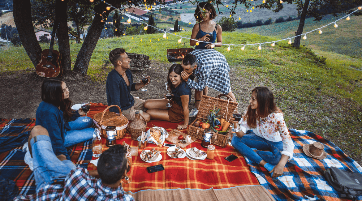 Picnic al parco: 5 accessori indispensabili