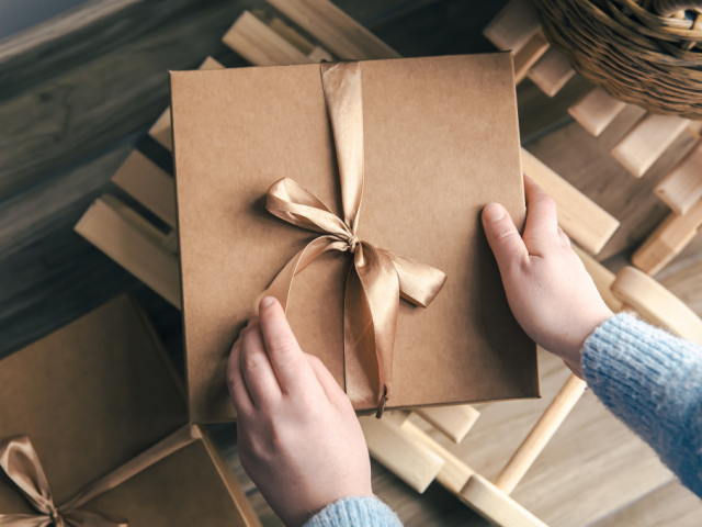 Packaging Sostenibile: Soluzioni Eco-Friendly per i Regali Aziendali di Natale