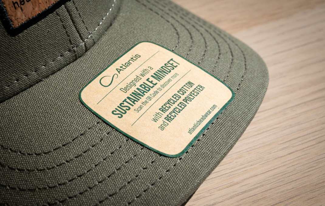 Cappellini riciclati personalizzati