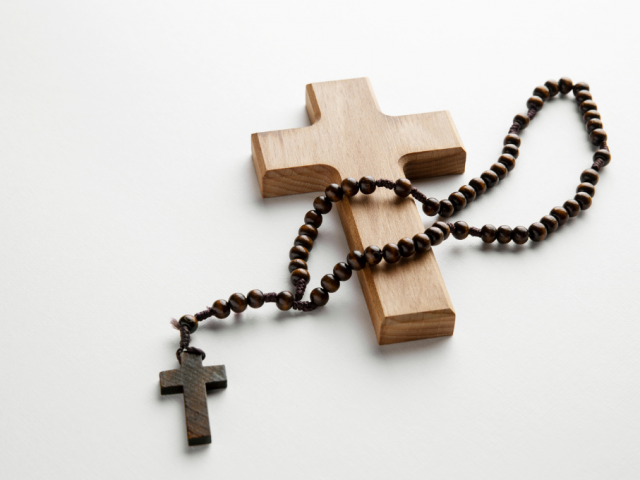 Gadget-religiosi-personalizzati-per-parrocchie