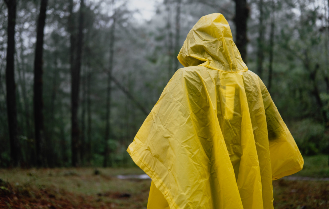 Come scegliere l'impermeabile personalizzato per il tuo brand