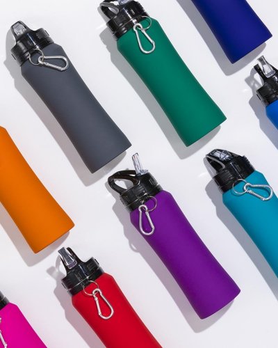 Borraccia BPA Free 700 ml con moschettone