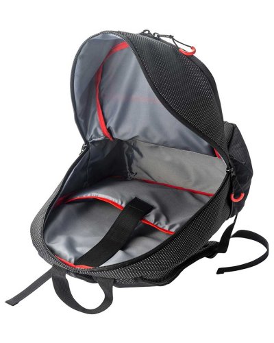 Zaino porta computer con tre tasche