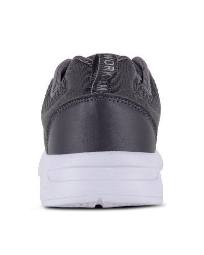 Sneakers sportive con lacci