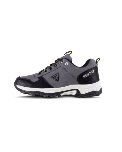 Scarpe tipo trecking con lacci
