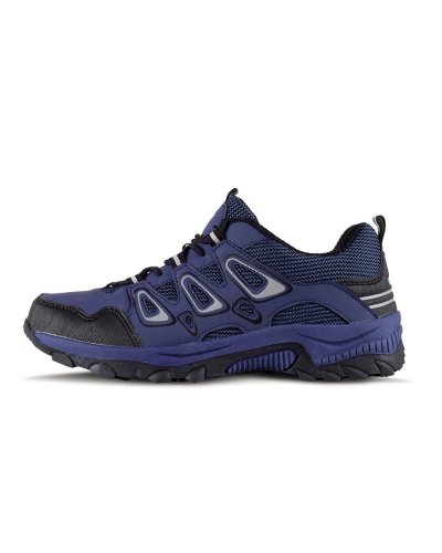Scarpe tipo trekking con lacci