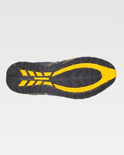 Scarpa con suola in gomma