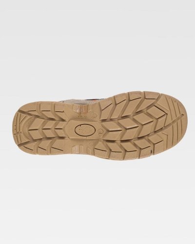 Scarpe scamosciate con lacci tipo trekking
