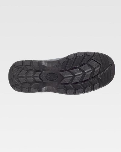 Stivale scamosciato con lacci