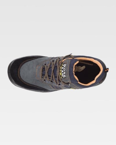 Scarpa in pelle scamosciata