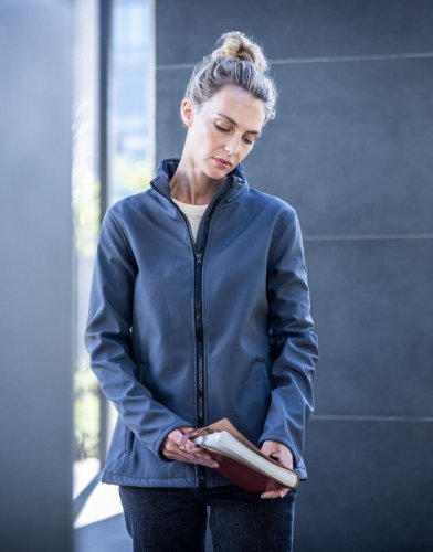 Regatta Ablaze Softshell Donna Riciclata Nera, Calda e Sagomata