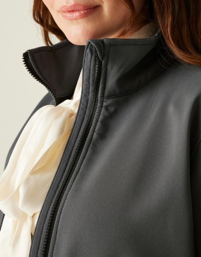 Regatta Ablaze Softshell Donna Riciclata Nera, Calda e Sagomata