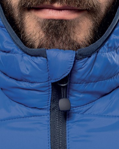 Piumino uomo leggero con cappuccio