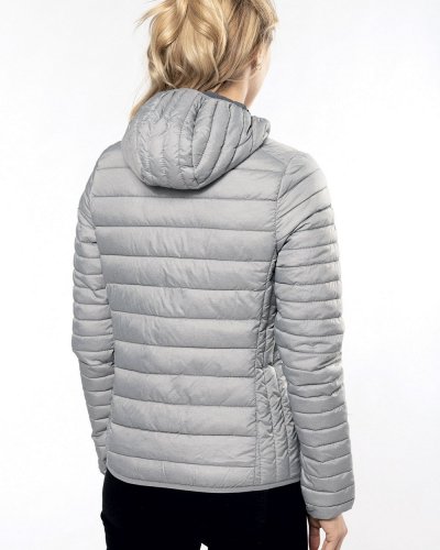 Piumino donna leggero con cappuccio