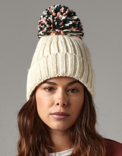Gorra Hygge WarmKnit de Acrílico, Piel de Oveja y Pom Pom