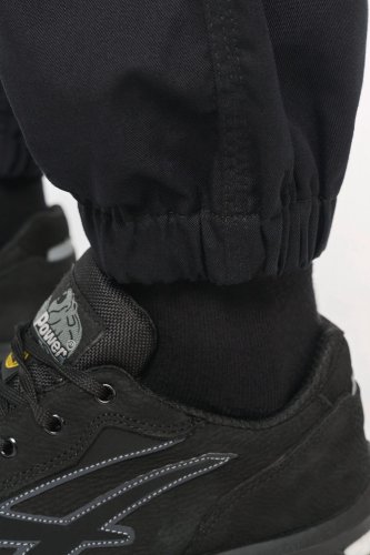 Pantaloni cargo unisex con fondo gamba elasticizzato