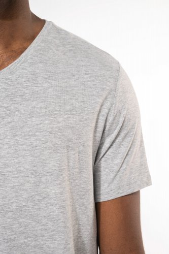 T-shirt maniche corte collo a v