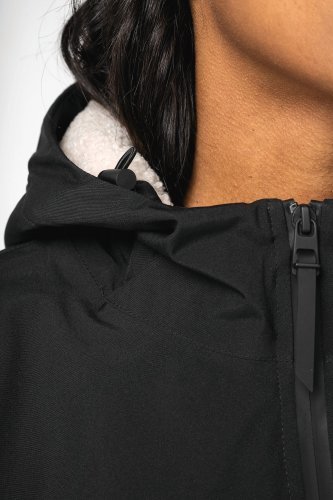 Giacca unisex ecosostenibile impermeabile foderata in sherpa