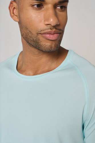 T-shirt sportiva uomo girocollo in materiale riciclato