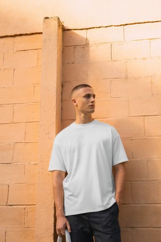 T-shirt uomo oversize ecosostenibile