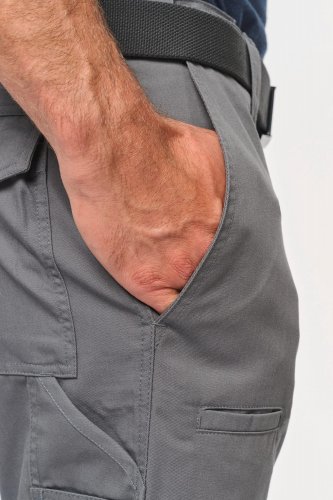 Bermuda da lavoro multitasche