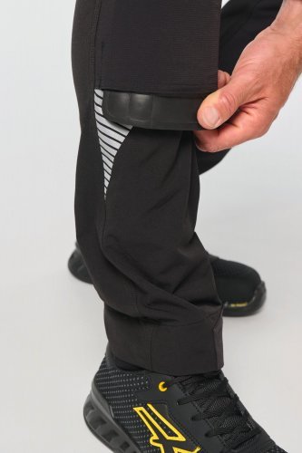 Pantaloni elasticizzati multitasche riciclati