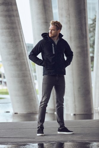 Giacca softshell tecnica