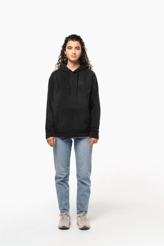 Felpa unisex con cappuccio oversize in pile riciclato