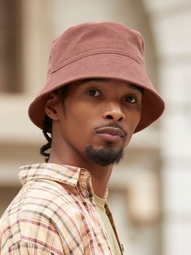 Cappello da pescatore in velluto