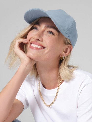 Cappellino leggero con corona morbida