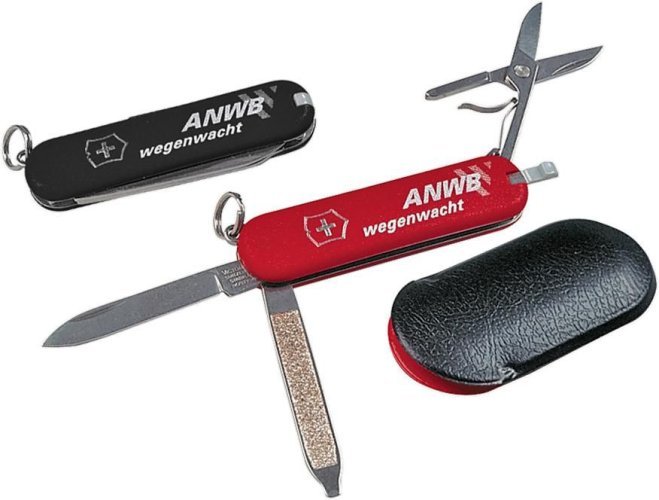Couteau de poche victorinox classic sd