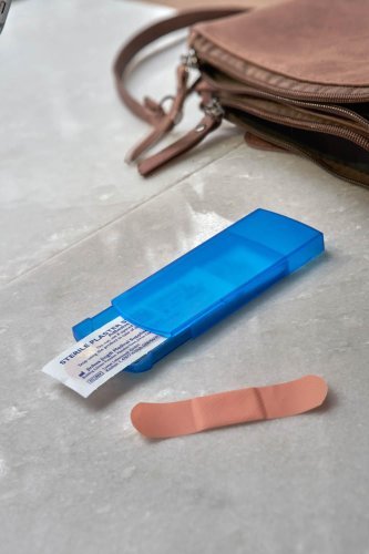 Dispenser di cerotti pocket
