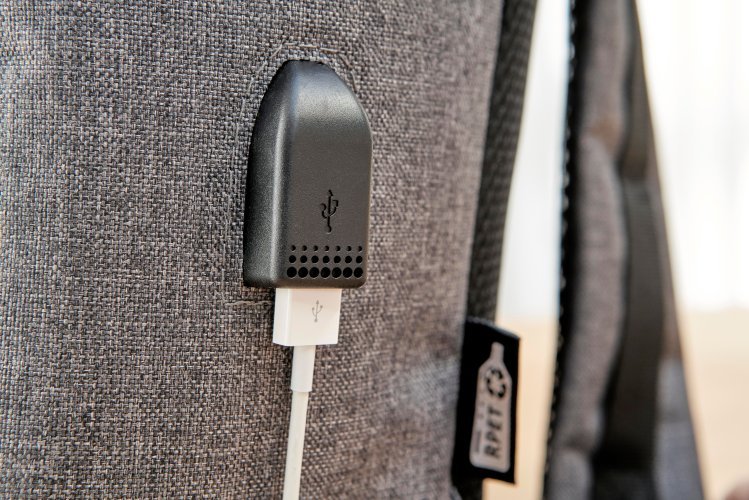Zaino per laptop henrik | riciclato | porta usb