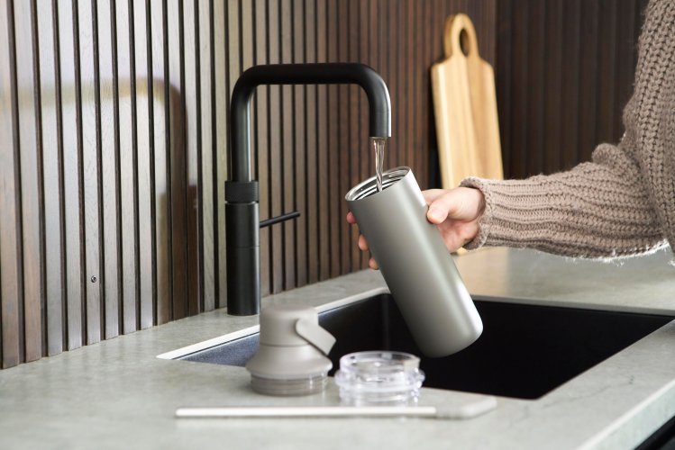 Borraccia a doppia parete omari | 500 ml | due tappi
