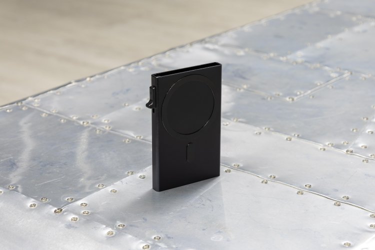 Brandcharger portacarte wally mag | compatibile con magsafe