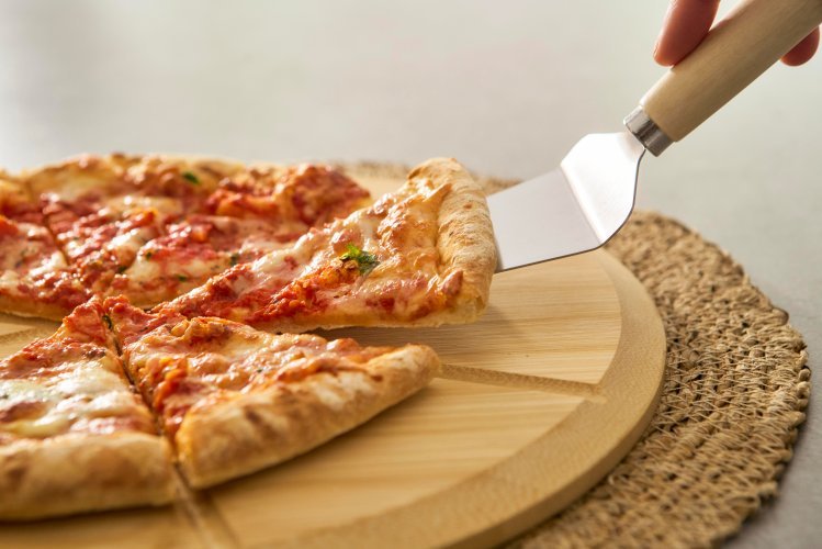 Tagliere per pizza vale | bambù | con tagliapizza e spatola