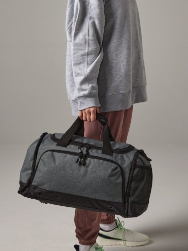 Borsone Sports Holdall in Poliestere 30L con Tracolla Regolabile