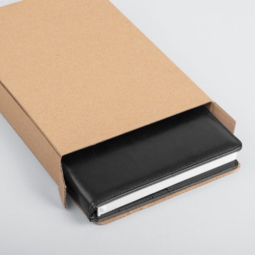 Agenda giornaliera Ecopelle Chic 17x24 cm con fibbia e astuccio