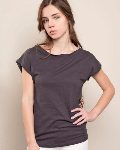 Maglia fiammata con scollatura ampia