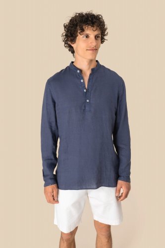 Camicia uomo con collo alla coreana slavata in lino