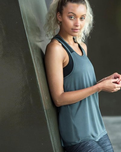 Girlie Cool Smooth Workout Vest