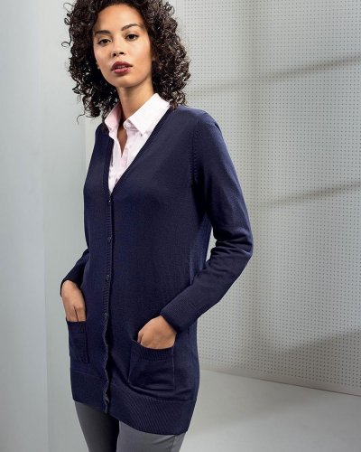Ladiesâ Log Length Knitted Cardigan