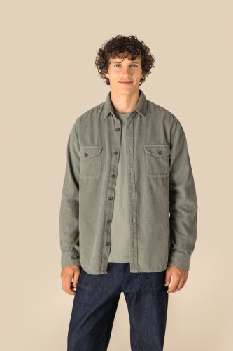 Sovracamicia uomo slavata ecosostenibile in velluto a costine