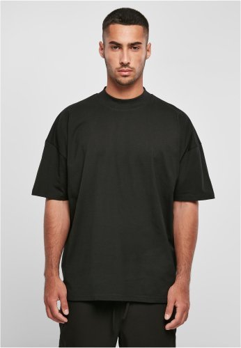 T-shirt da uomo ampia a collo alto