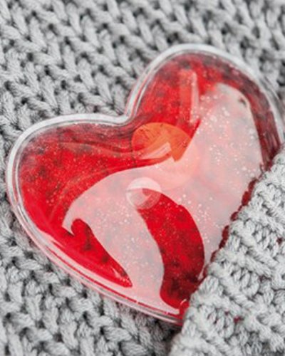 Chauffe-mains WARM HEARTED par HALFAR® en PVC, chaleur instantanée 9x9