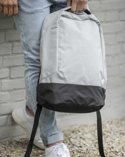 Zaino antifurto in rpet certificato grs cover - 18l