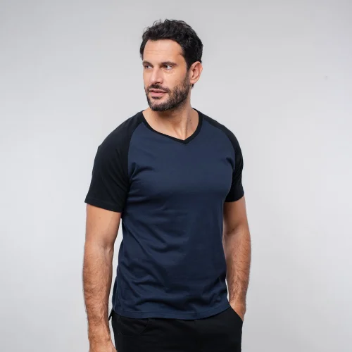 Alicante T-shirt uomo, collo a V, 100% cotone premium